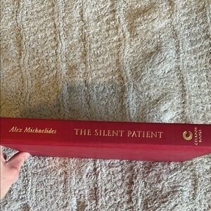 Red Book - The Silent Patient